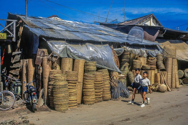 Goc anh gia tri ve tre em thoi Chien tranh Viet Nam-Hinh-4